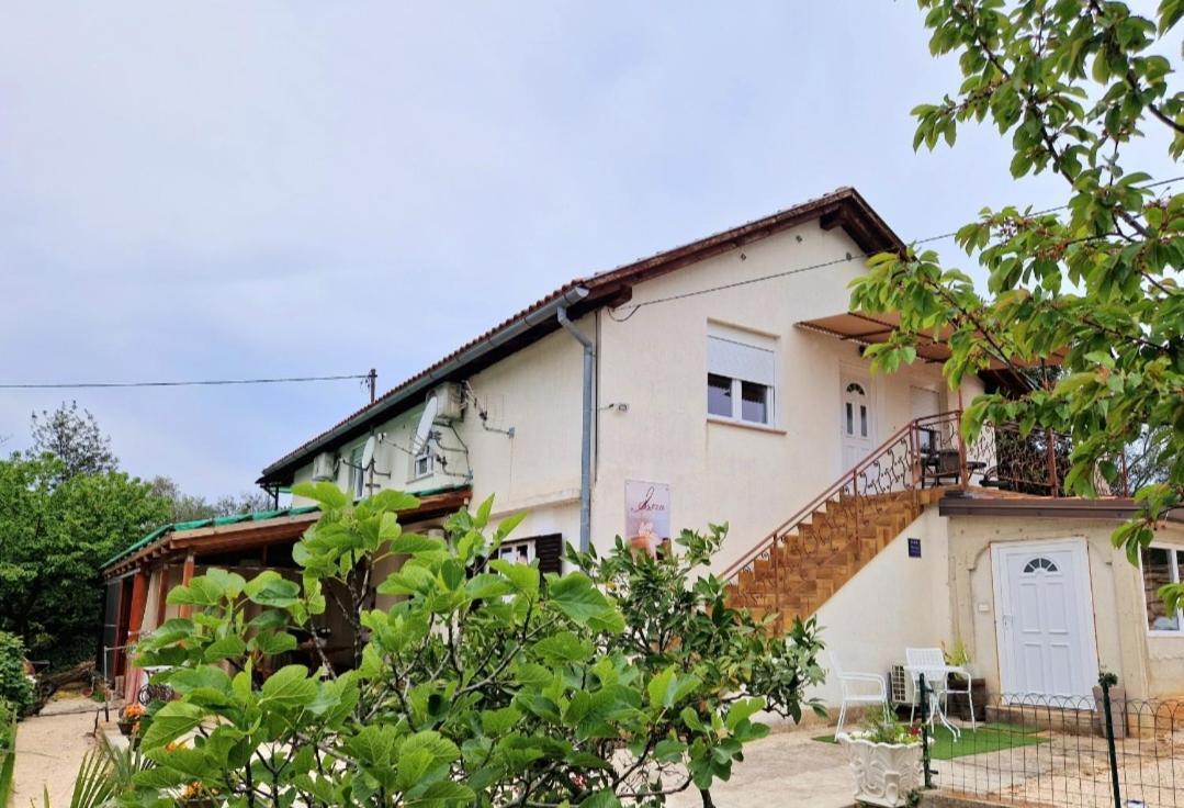 App & Beauty Loza Apartamento Zambratija  Exterior foto